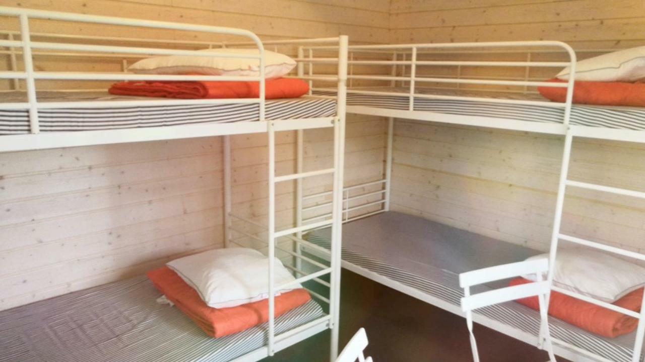 Отель Koljonvirran Lomamoekit Иисалми Экстерьер фото